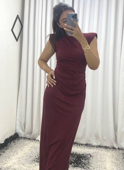Sırt Dekolteli Beli Büzgülü Elbise – Bordo, Zarif ve Feminen - 2